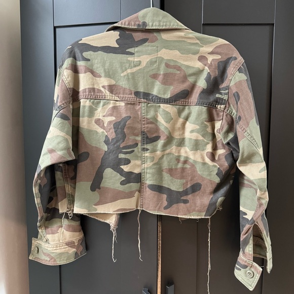 Abercrombie & Fitch Crop Jacket - Picture 3 of 3